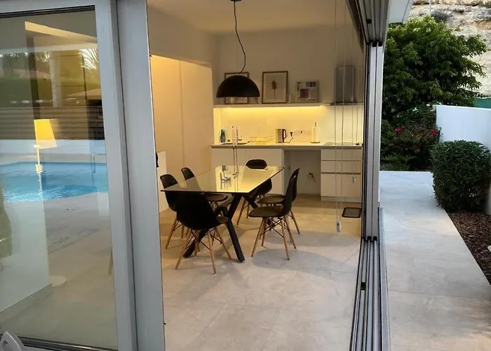 Katikies Grand Villa