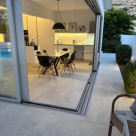 Katikies Grand Pissouri