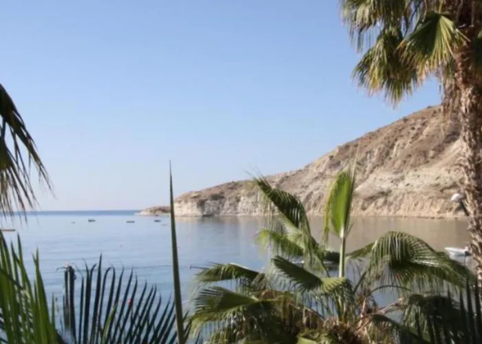 Katikies Grand Pissouri